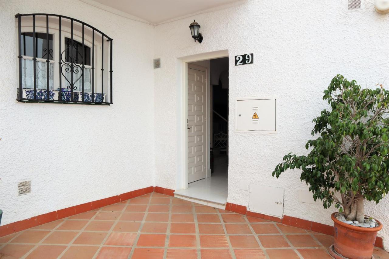 נרחה Los Pinos 29 Villas Casasol מראה חיצוני תמונה