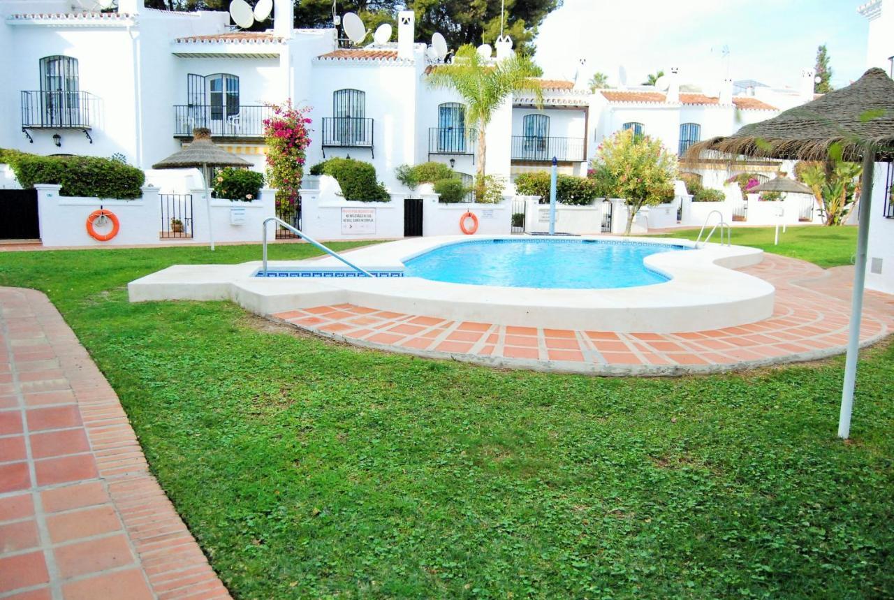 נרחה Los Pinos 29 Villas Casasol מראה חיצוני תמונה